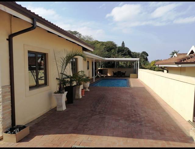 3 BEDROOM SIMPLEX SOLD IN BEVERLEY HILLS